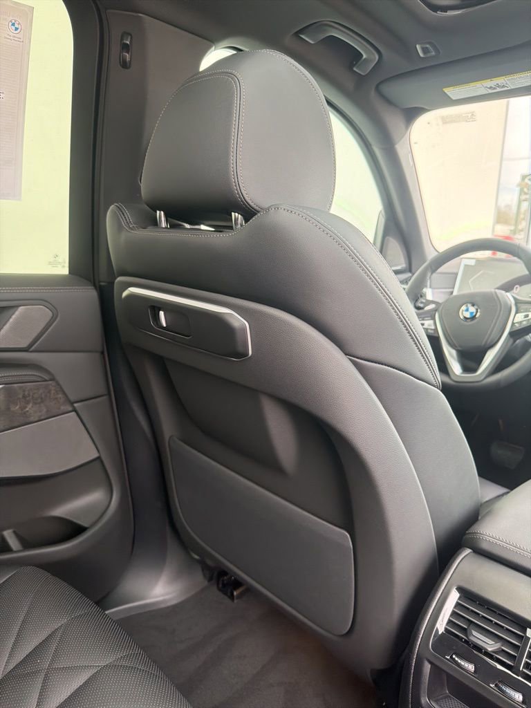 New 2026 BMW X5 xDrive40i AWD/4WD image 15