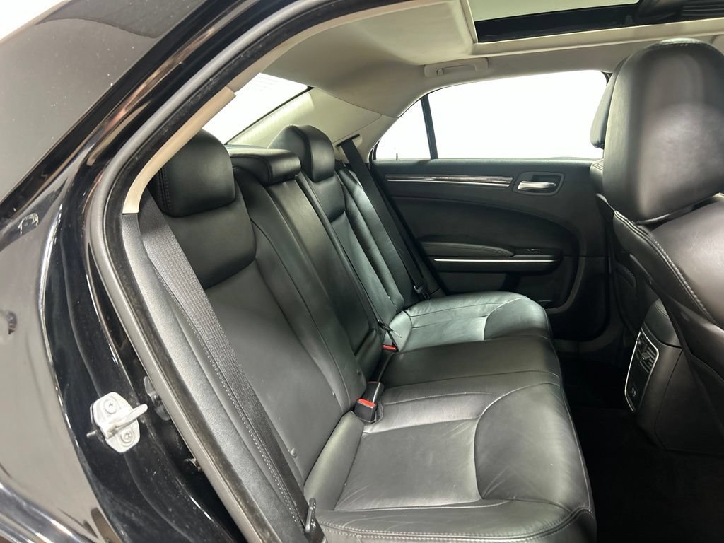 Certified 2018 Chrysler 300 Touring L AWD/4WD image 26