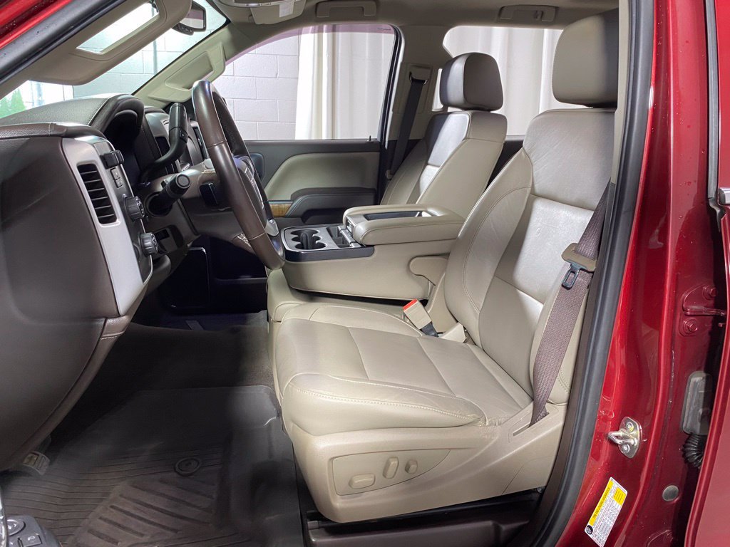 Used 2019 GMC Sierra 2500 SLT w/ LPO, Protection Package AWD/4WD image 15