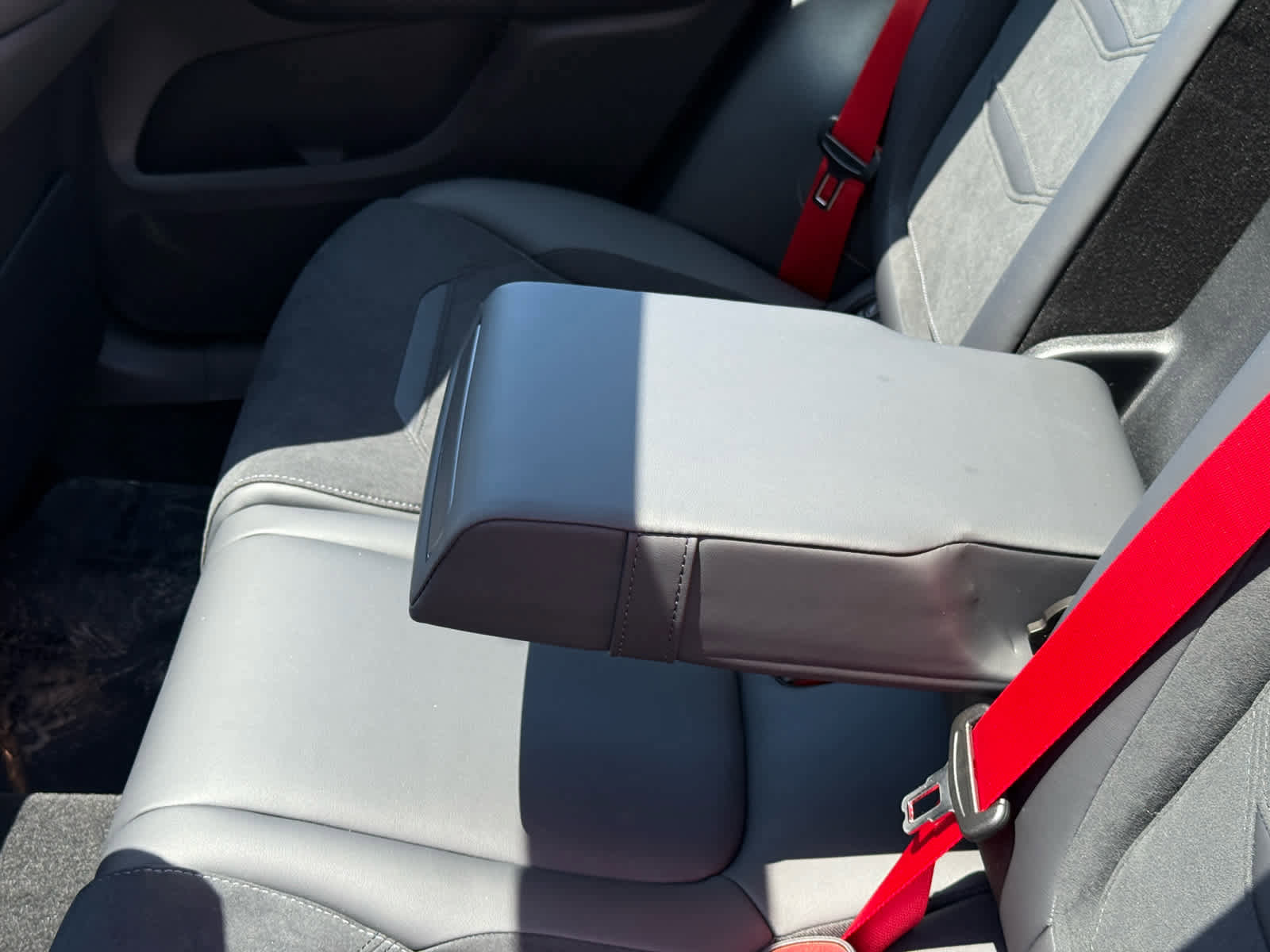 New 2025 Mercedes-Benz GLC 63 AMG S image 33