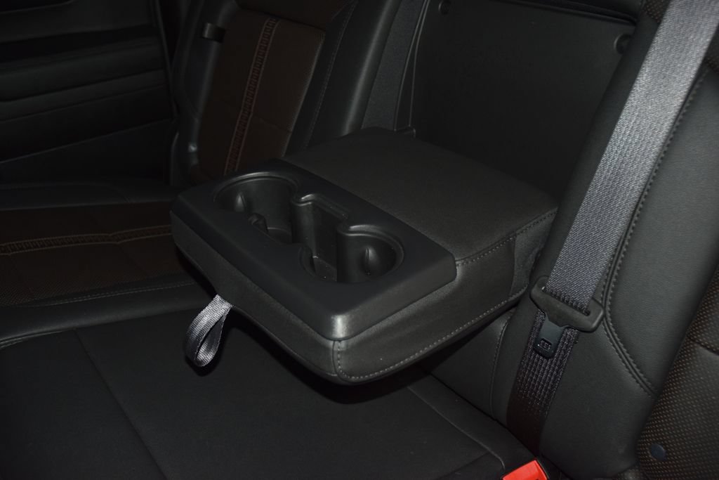 Used 2024 Chevrolet Silverado 1500 High Country w/ Technology Package AWD/4WD image 47