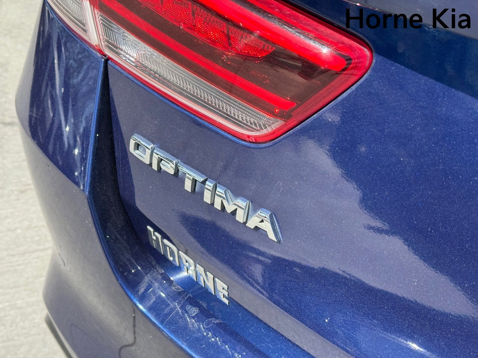 Used 2018 Kia Optima SX w/ Technology Package FWD image 29