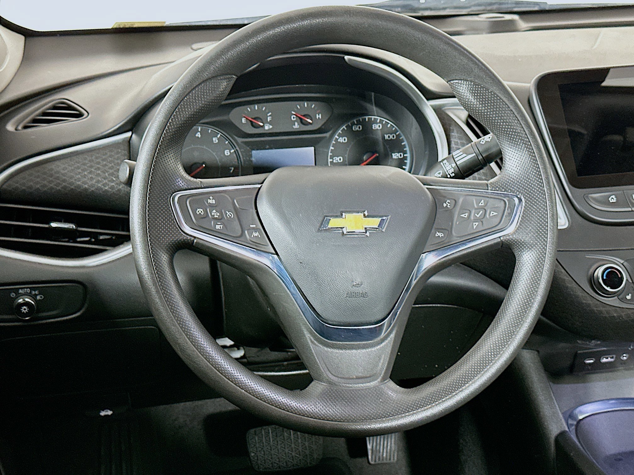 Used 2023 Chevrolet Malibu LT image 17