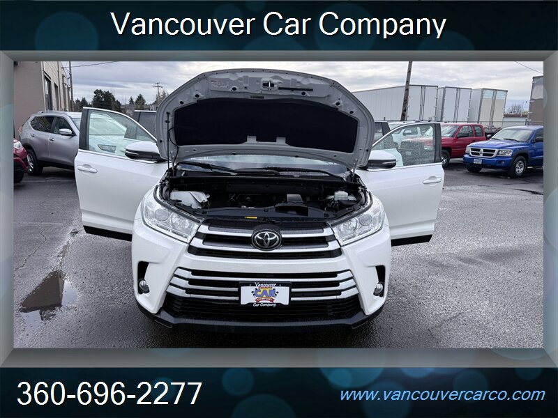 Used 2019 Toyota Highlander XLE AWD/4WD image 38