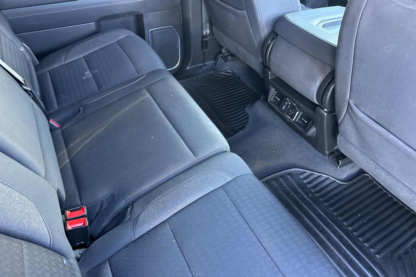 Used 2022 GMC Sierra 1500 Elevation image 18