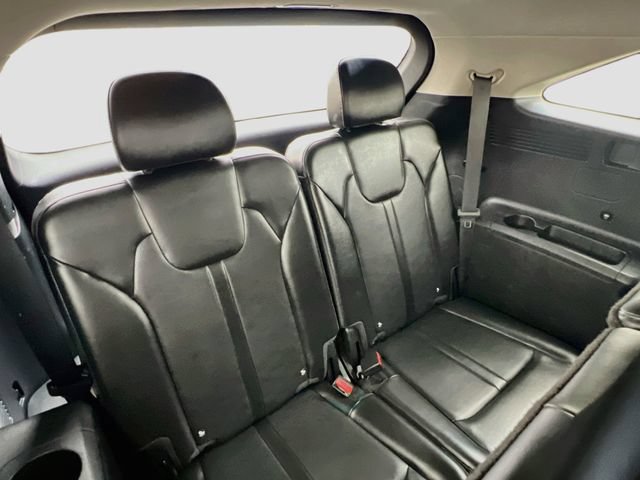 Certified 2025 Kia Sorento S w/ Panoramic Sunroof Package FWD image 29
