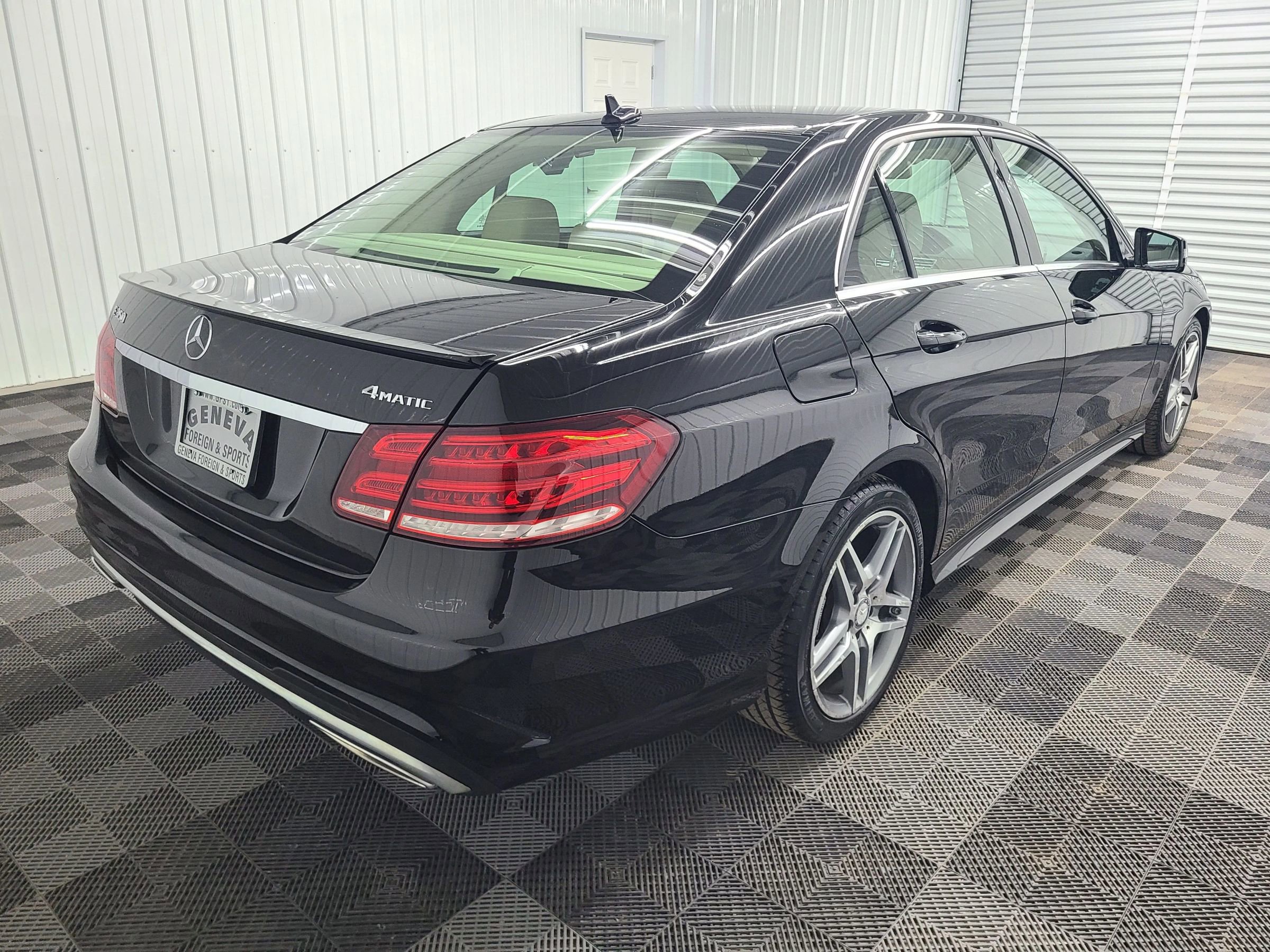 Used 2014 Mercedes-Benz E 350 4MATIC Sedan image 11