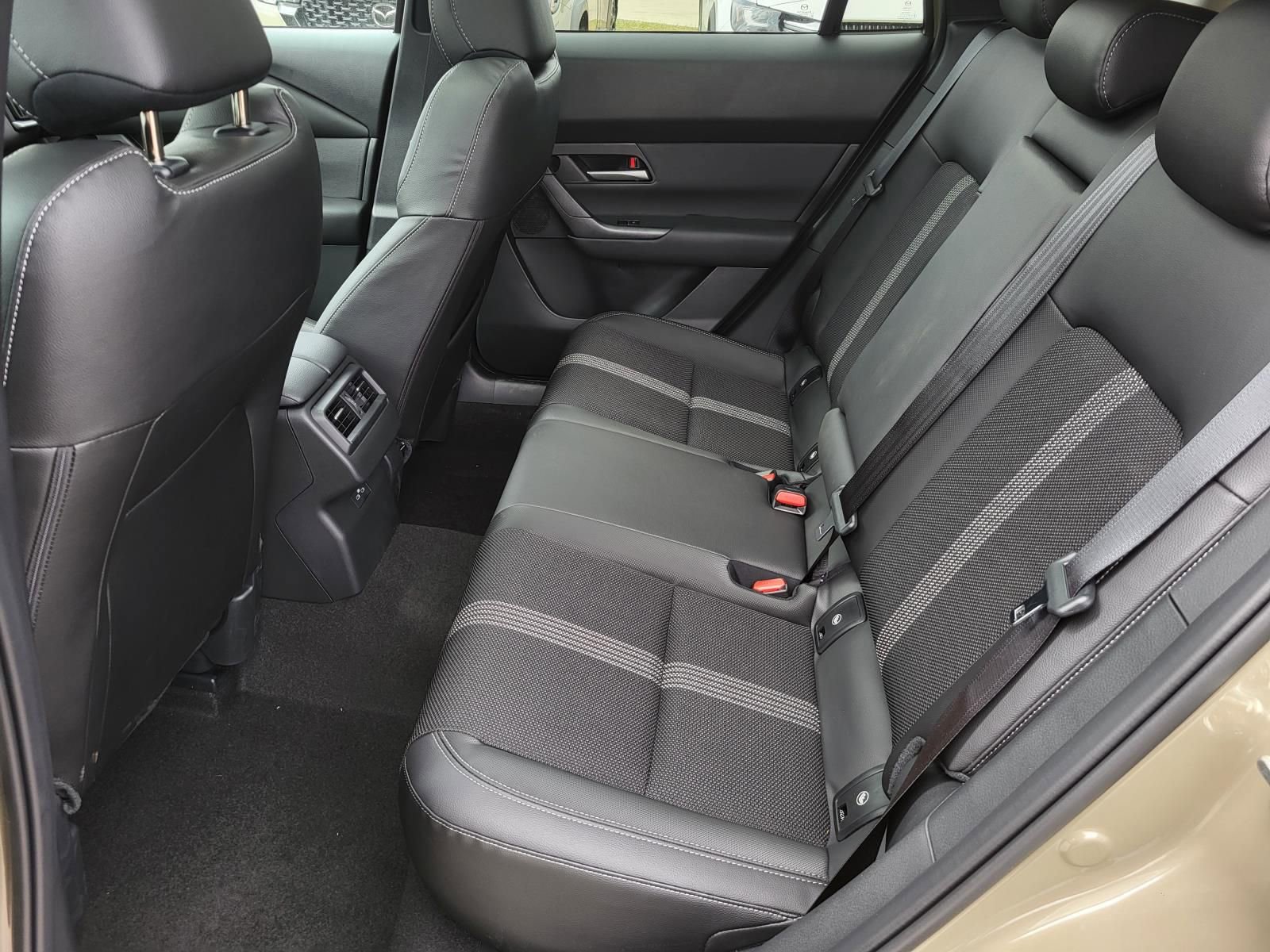 New 2026 MAZDA CX-50 Meridian Edition w/ Weather Package image 12