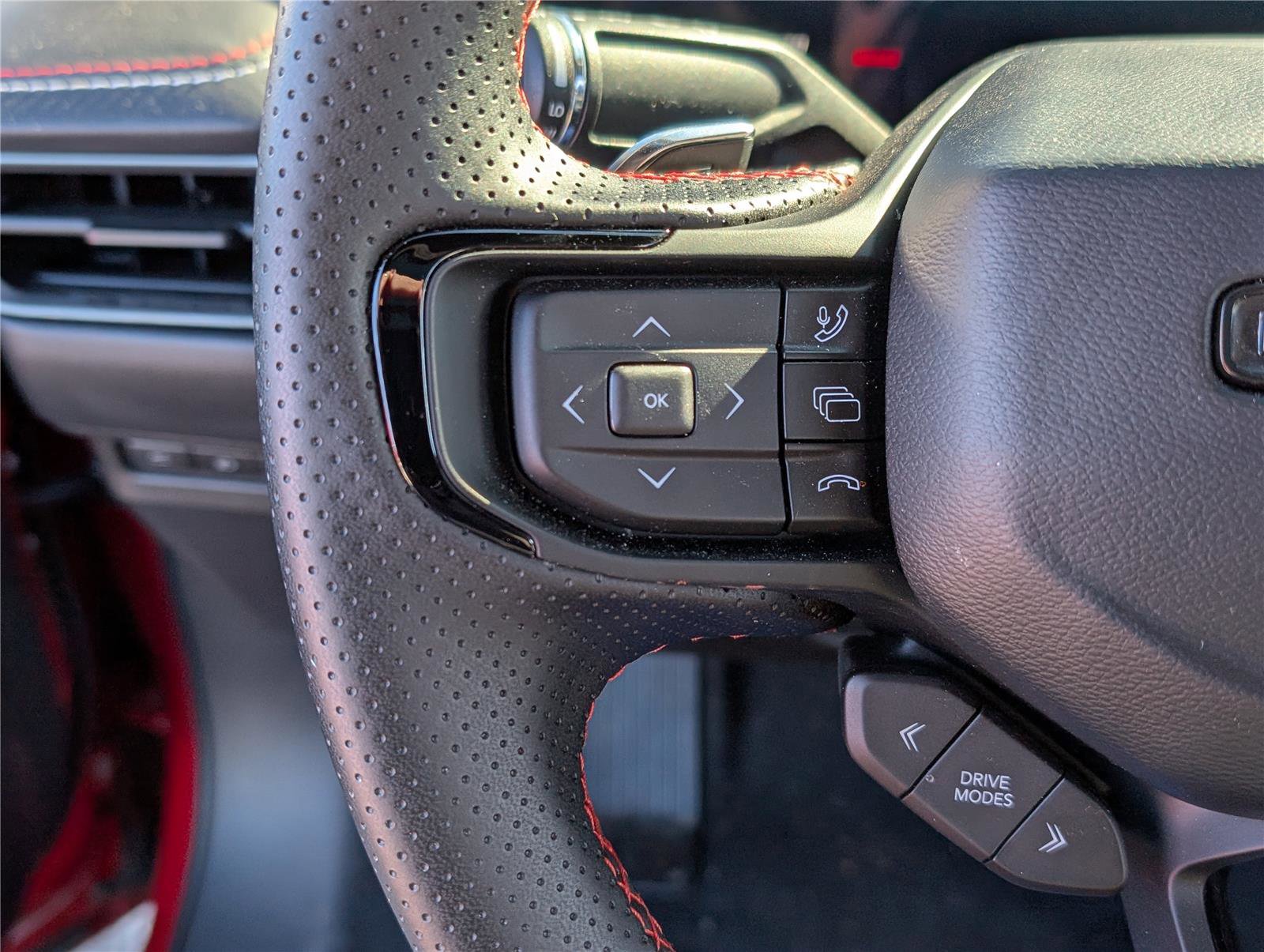 Used 2024 Dodge Charger R/T w/ Plus Group image 21