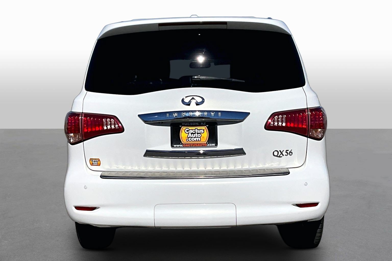 Used 2011 INFINITI QX56 4WD w/ Deluxe Touring Pkg image 4