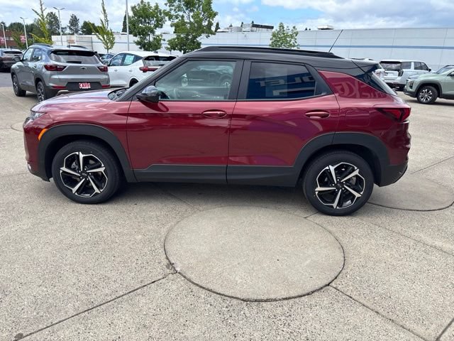 Used 2023 Chevrolet TrailBlazer RS w/ Sun and Liftgate Package AWD/4WD image 5