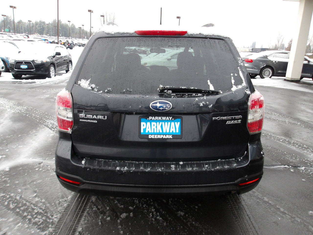 Used 2015 Subaru Forester 2.5i Premium w/ All-Weather Package image 4