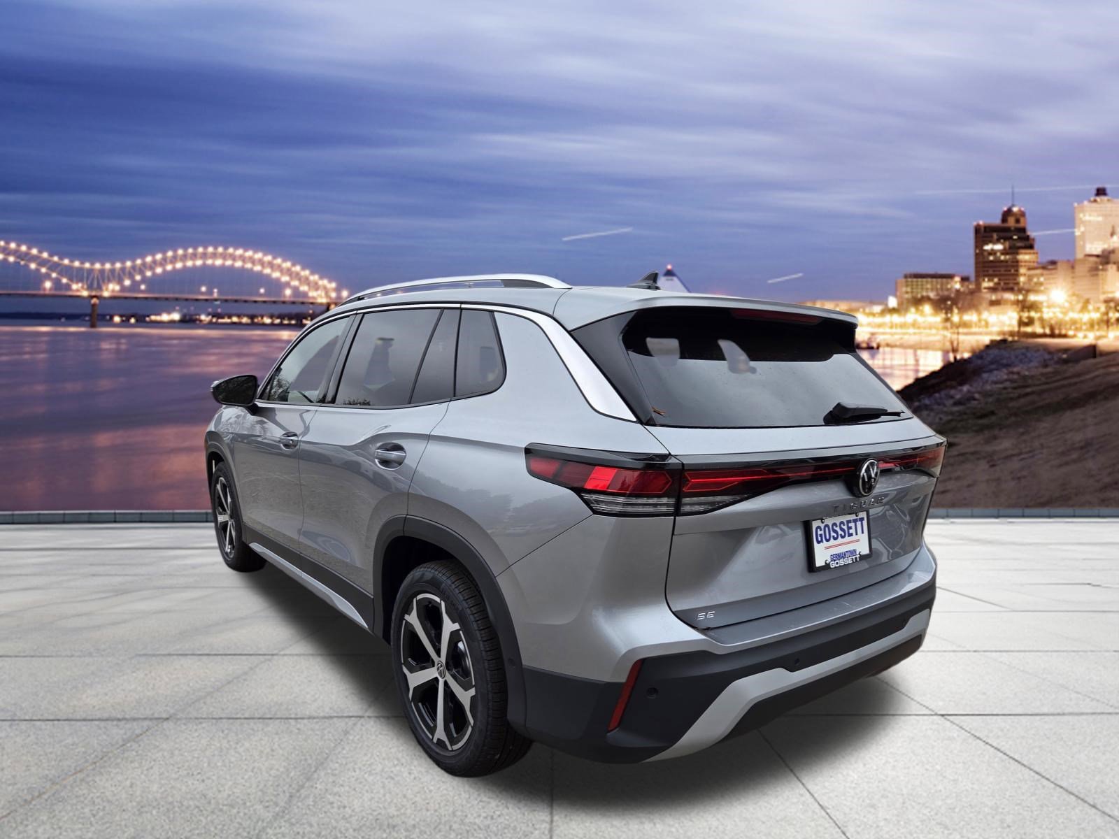 New 2026 Volkswagen Tiguan SE image 3