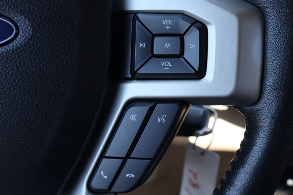 Used 2017 Ford F250 Lariat AWD/4WD image 7