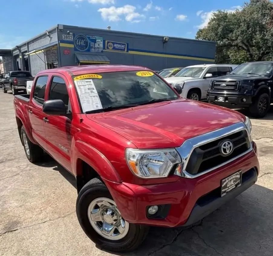 Used 2013 Toyota Tacoma PreRunner w/ SR5 Pkg RWD image 1