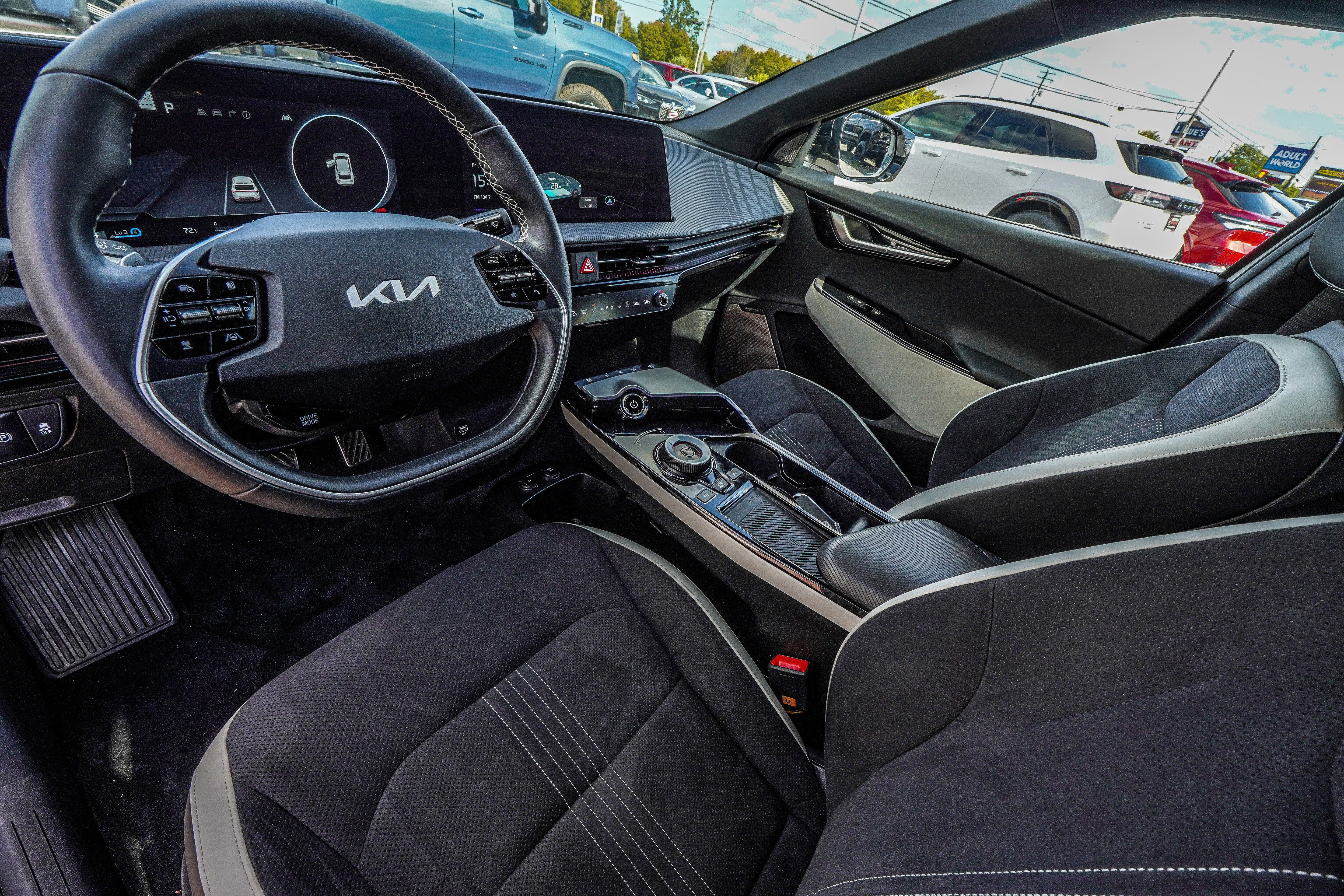 Used 2024 Kia EV6 GT-Line image 11