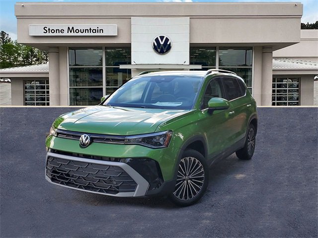 New 2025 Volkswagen Taos SE