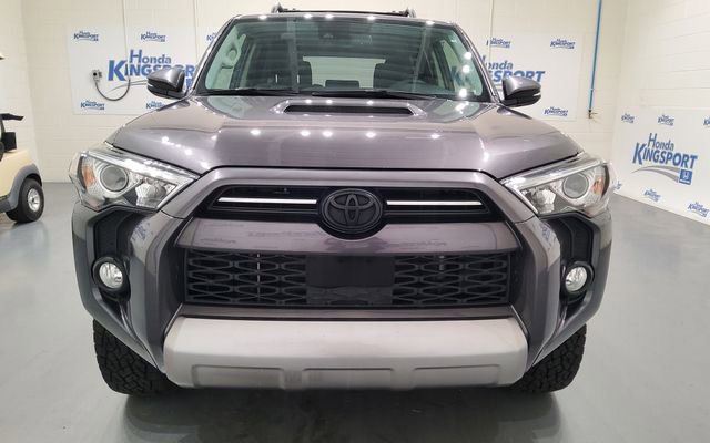 Used 2020 Toyota 4Runner TRD Off-Road Premium w/ Moonroof Package AWD/4WD image 10