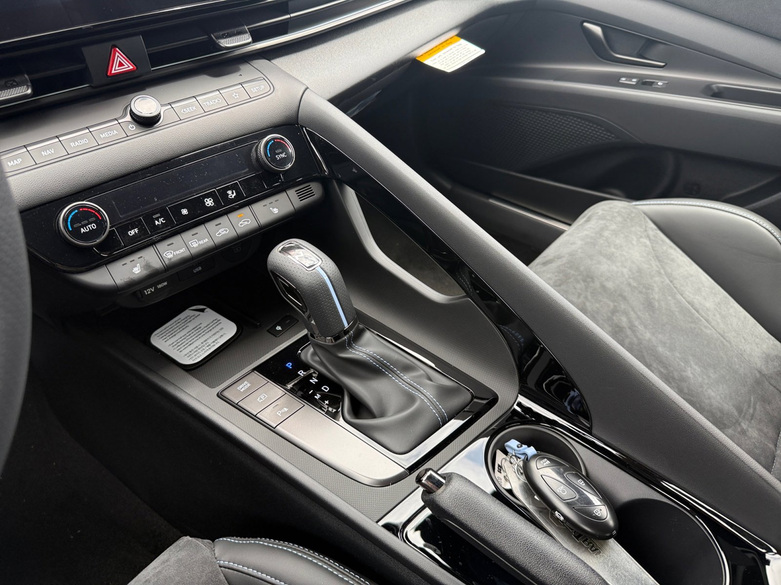 New 2026 Hyundai Elantra N w/ Cargo Package FWD image 13