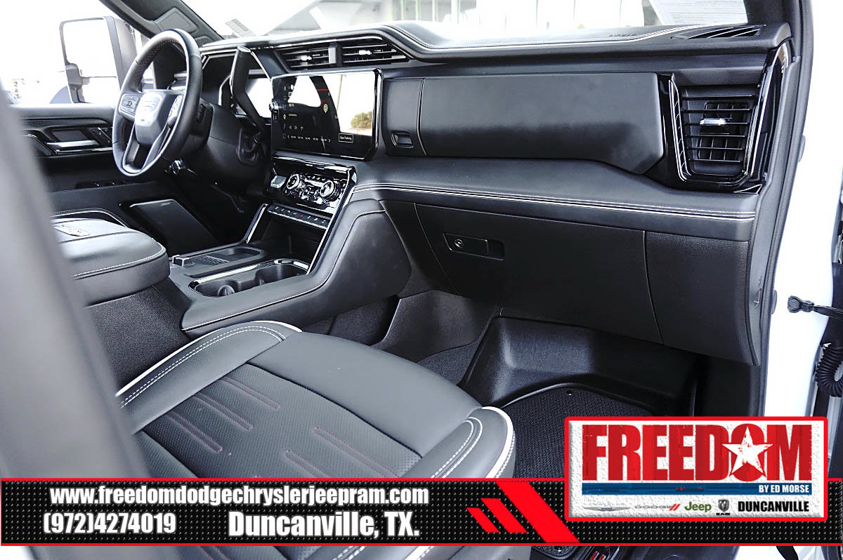 Used 2026 GMC Sierra 2500 AT4X AWD/4WD image 12