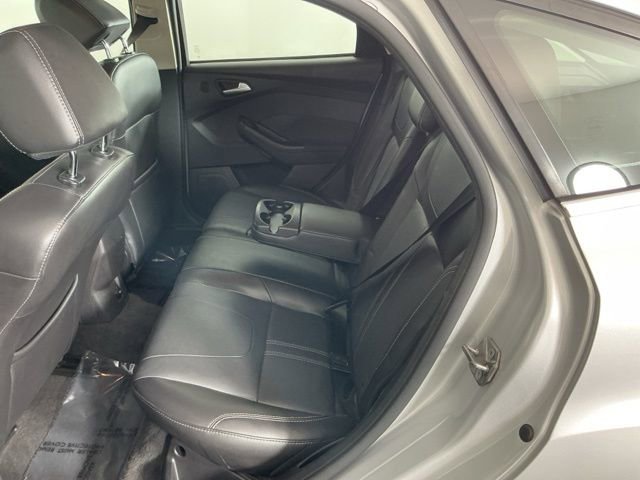 Used 2014 Ford Focus Titanium FWD image 25