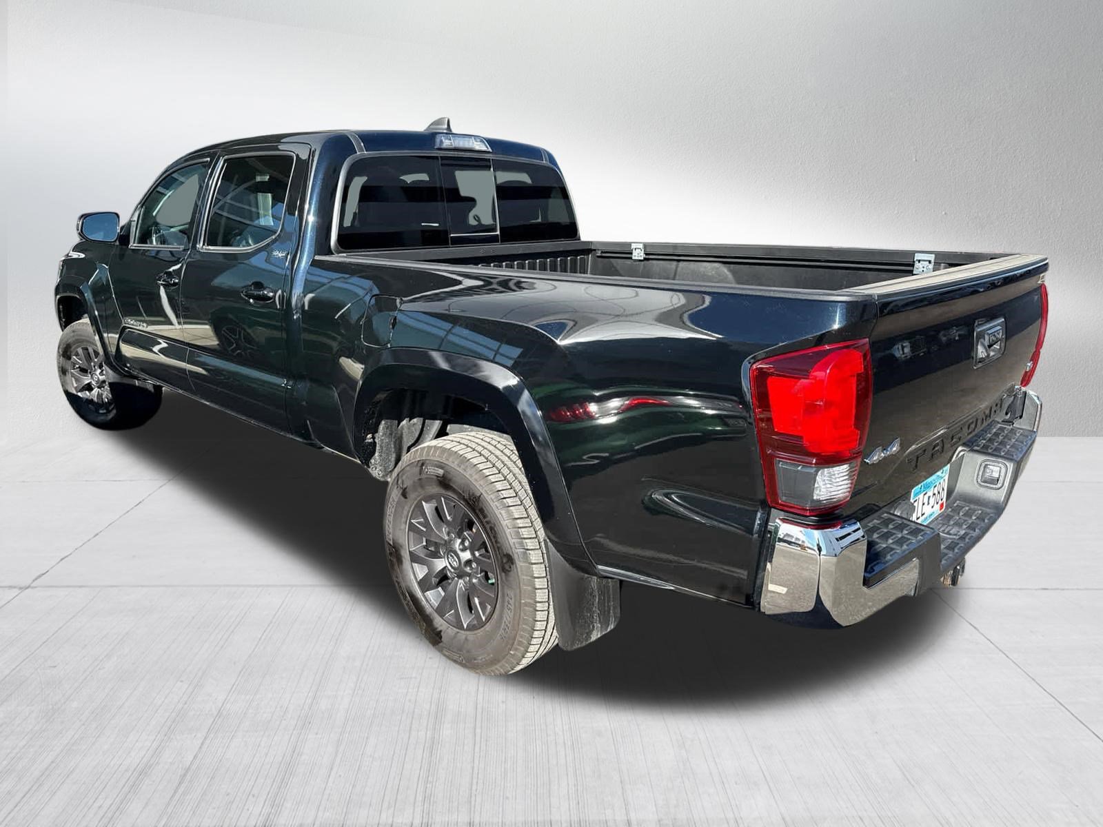 Used 2020 Toyota Tacoma SR5 image 4