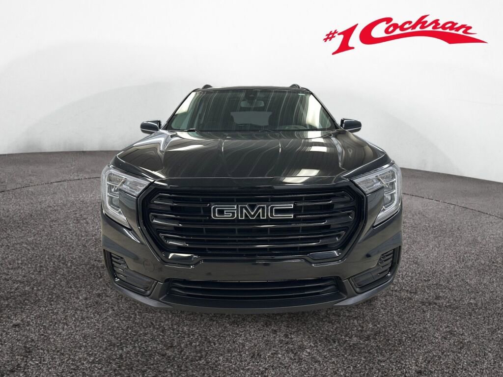 Certified 2022 GMC Terrain SLE w/ Driver Convenience Package image 33