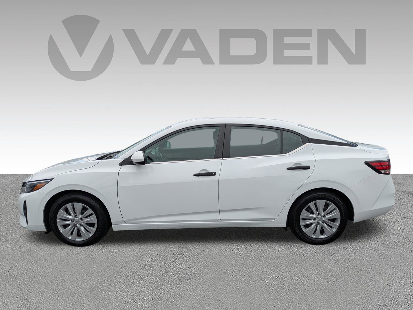 Used 2024 Nissan Sentra S image 28