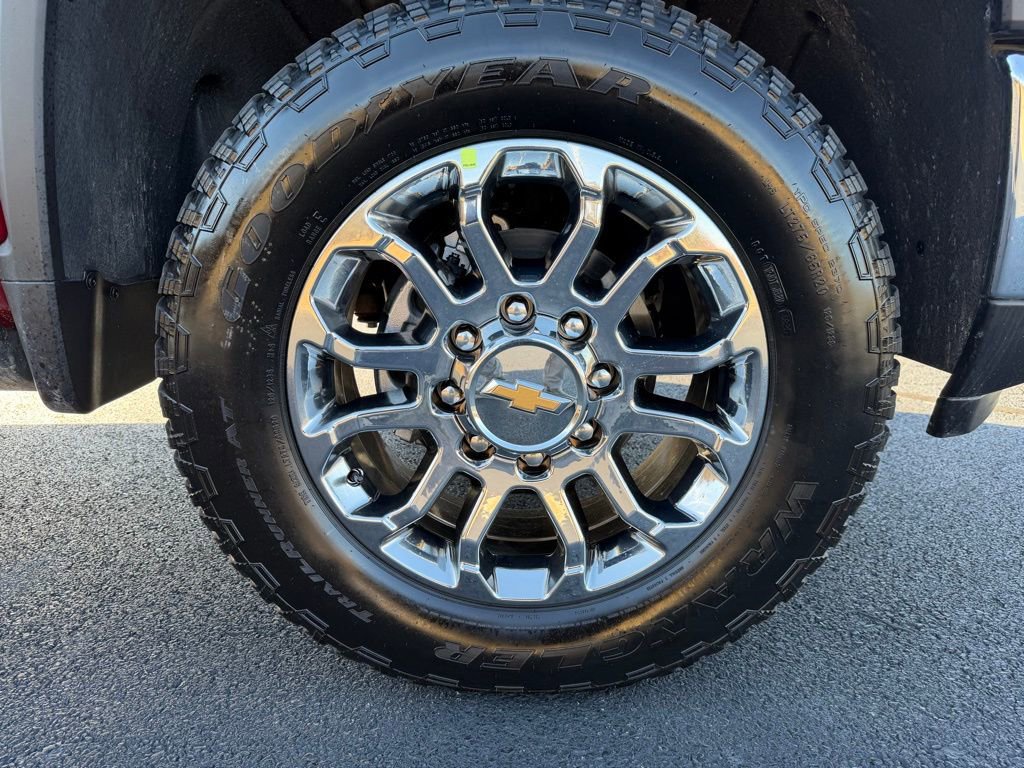 New 2026 Chevrolet Silverado 2500 LTZ w/ LTZ Premium Package image 30