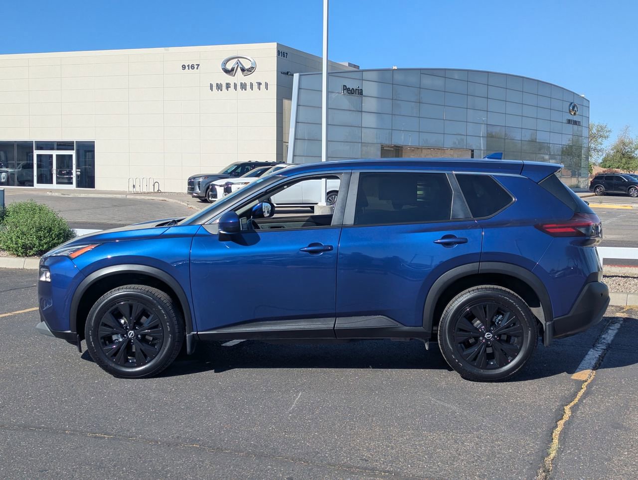 Certified 2023 Nissan Rogue SV image 3