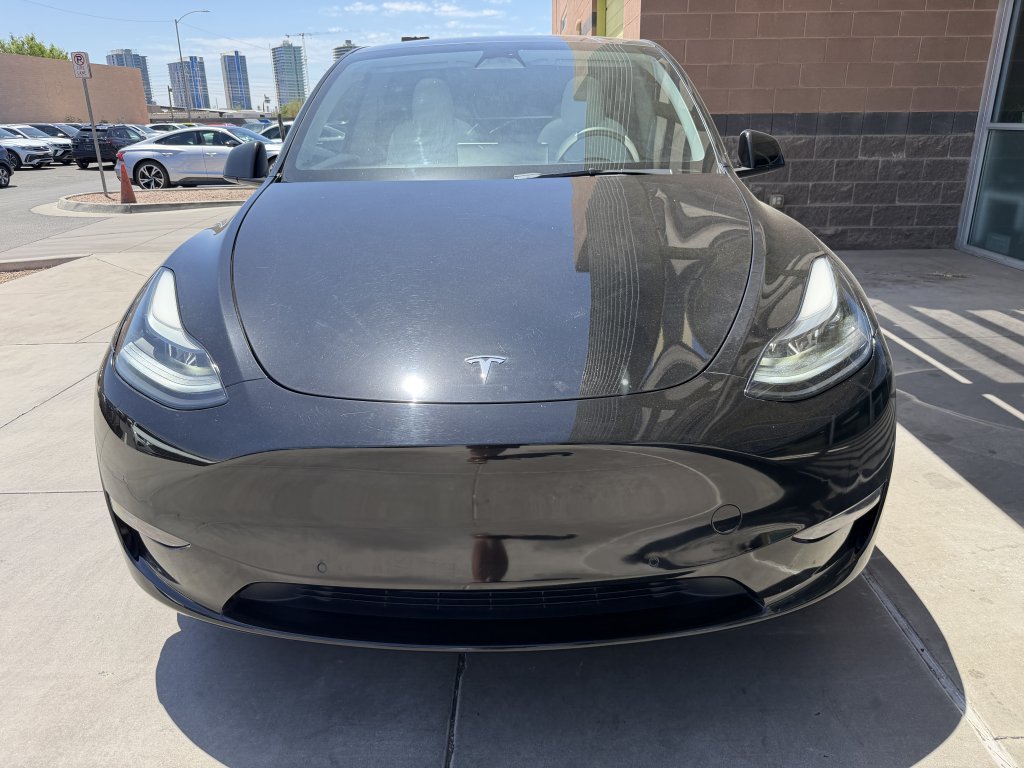 Used 2022 Tesla Model Y Long Range AWD/4WD image 10