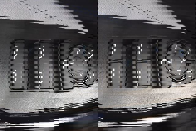 Used 2025 Chevrolet Trax LT FWD image 22