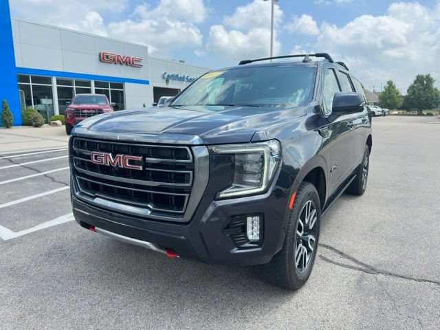 Used 2023 GMC Yukon AT4 w/ Technology Package AWD/4WD image 2