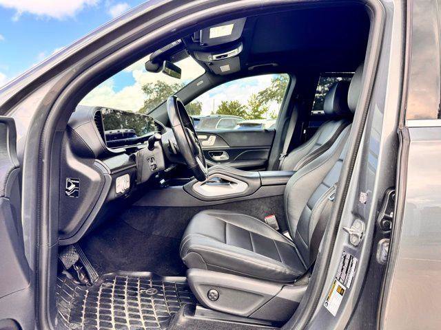 Used 2021 Mercedes-Benz GLS 450 4MATIC image 5