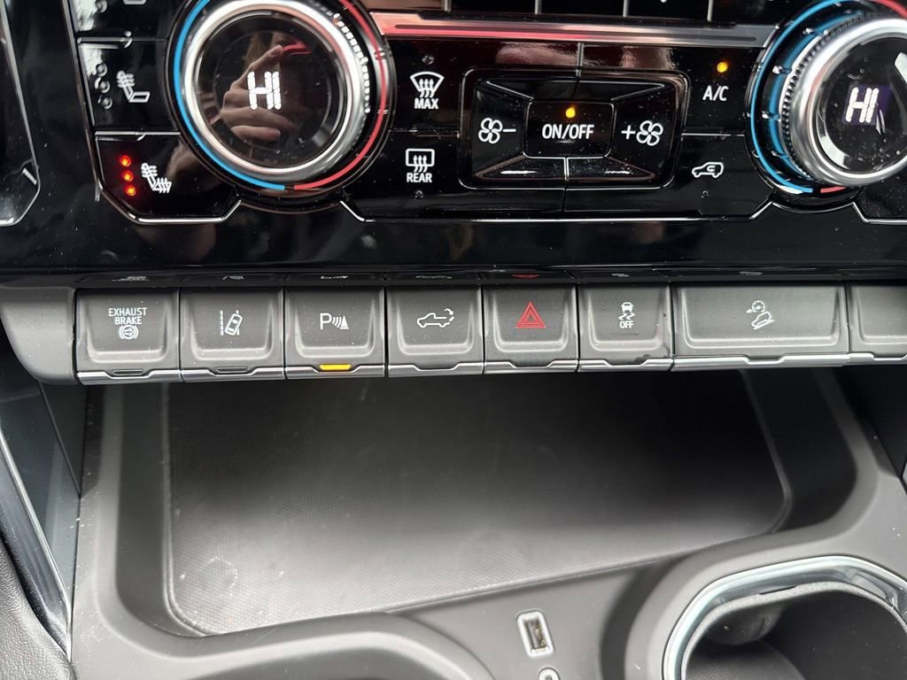 New 2026 GMC Sierra 2500 Denali AWD/4WD image 35