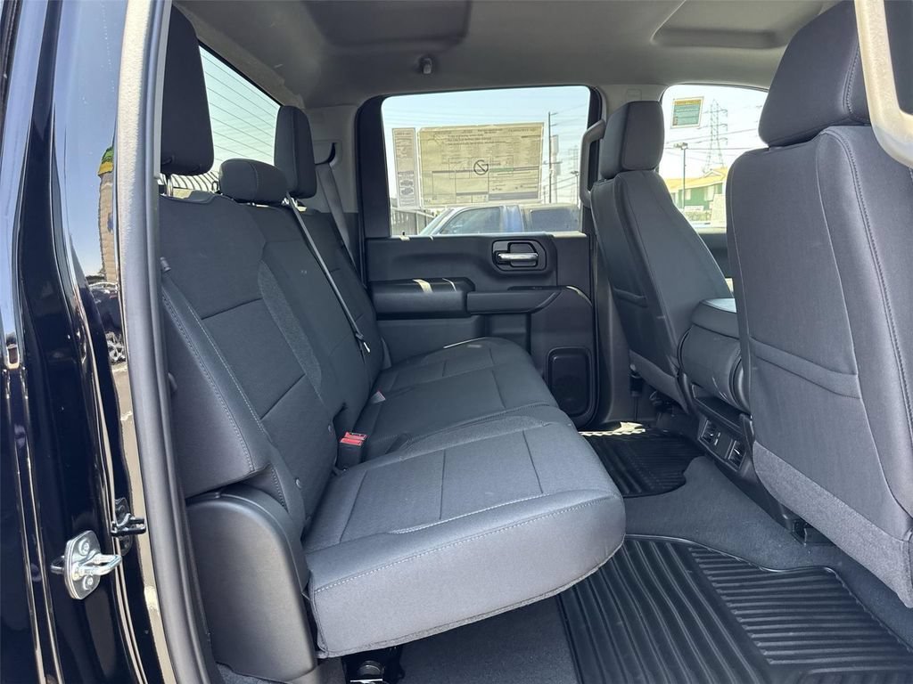 New 2026 Chevrolet Silverado 2500 Custom w/ Custom Value Package AWD/4WD image 29