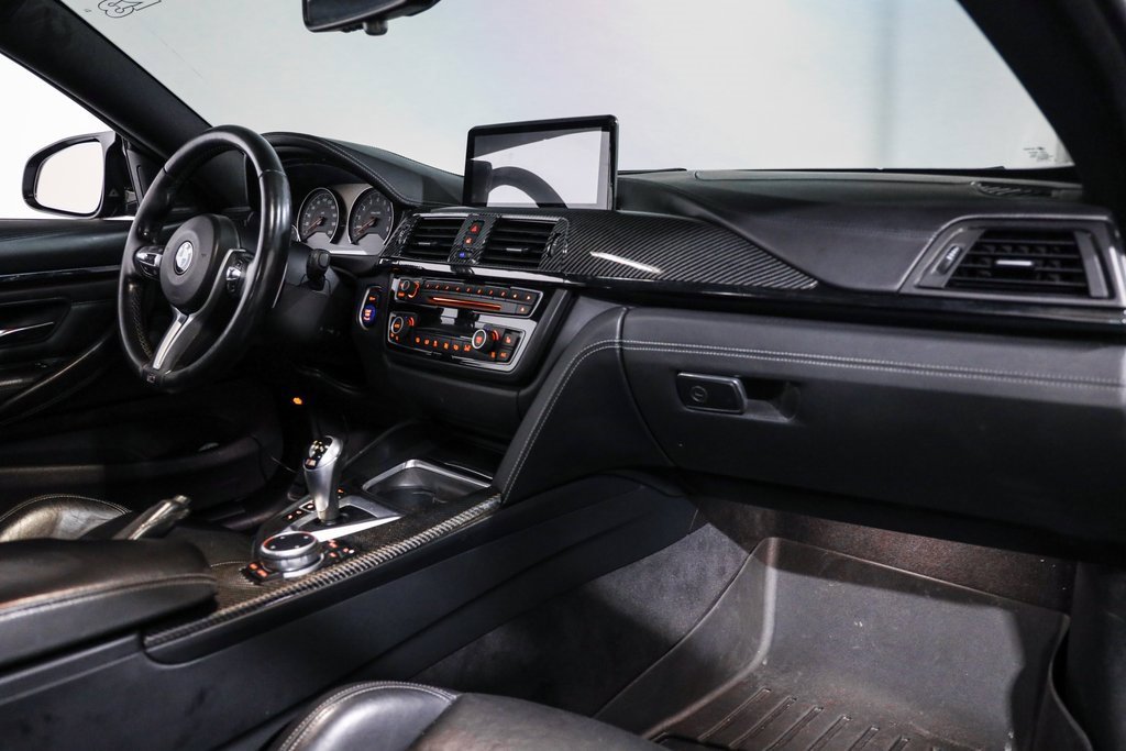 Used 2015 BMW M4 Coupe image 24