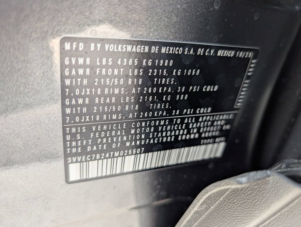 New 2026 Volkswagen Taos SE FWD image 31