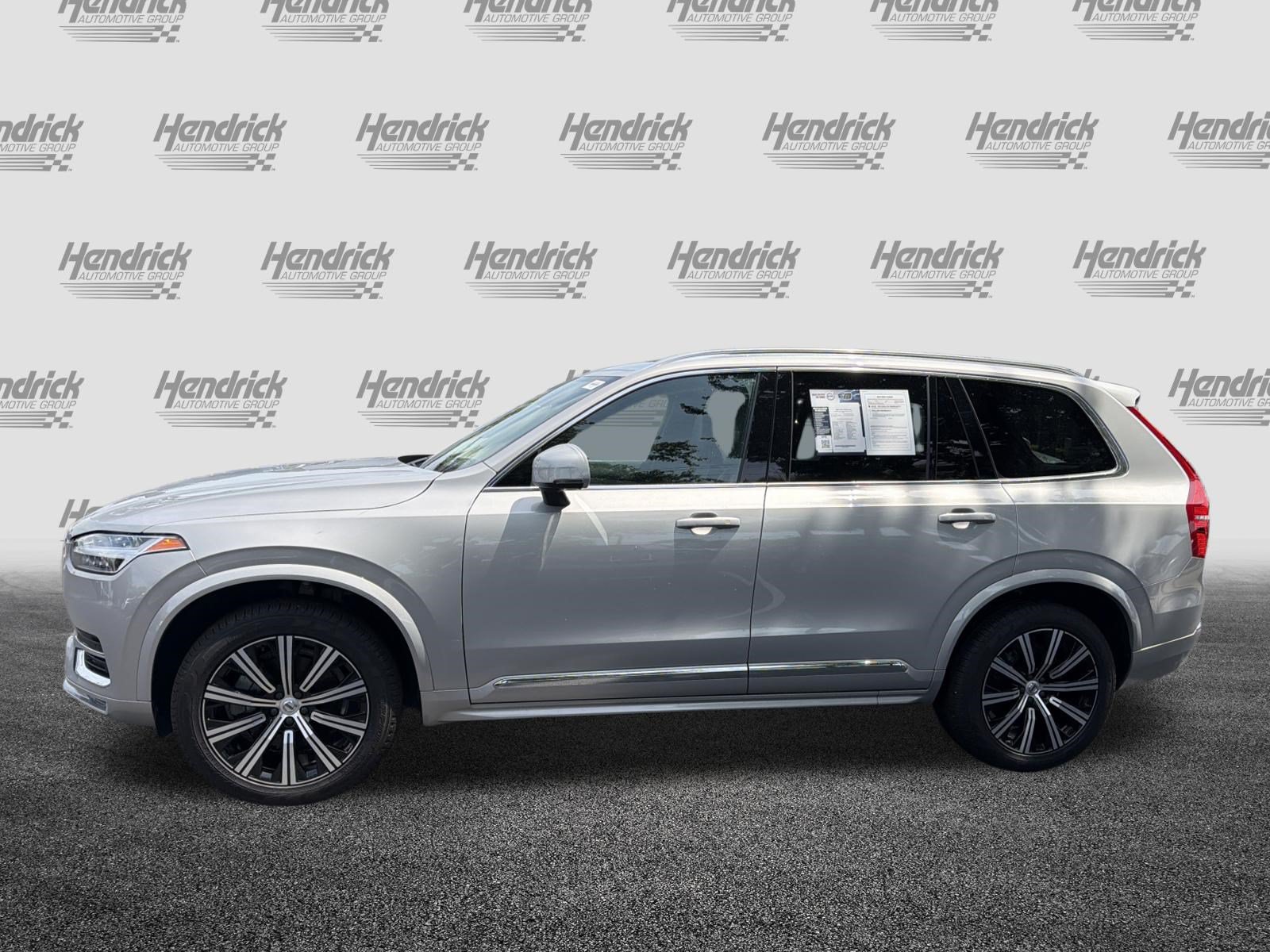 Certified 2025 Volvo XC90 B5 Core AWD/4WD image 7