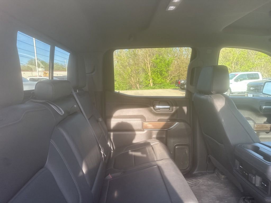 Used 2022 Chevrolet Silverado 1500 LT Trail Boss w/ LT Trail Boss Premium Package AWD/4WD image 11