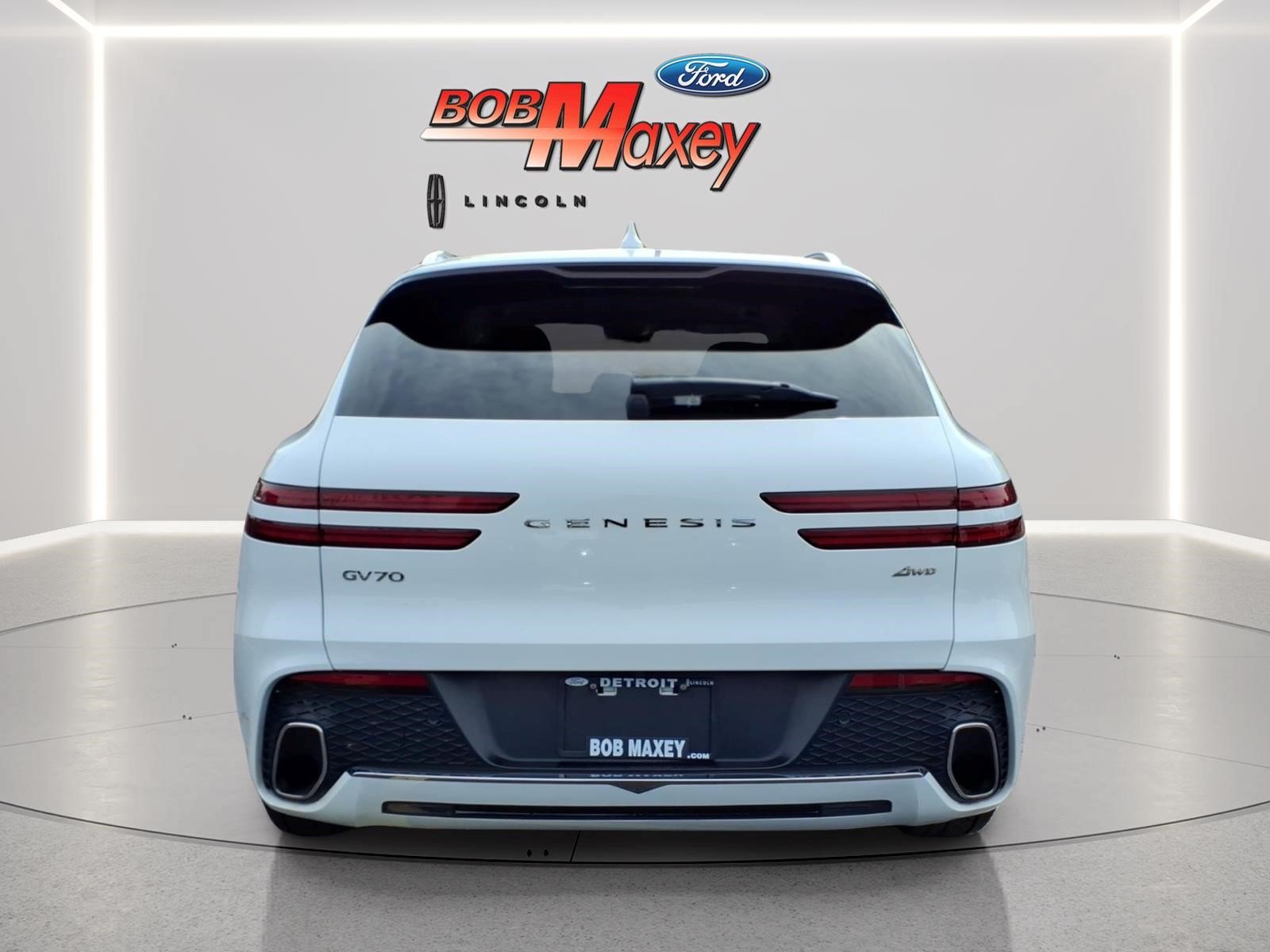 Used 2025 Genesis GV70 2.5T AWD/4WD image 5