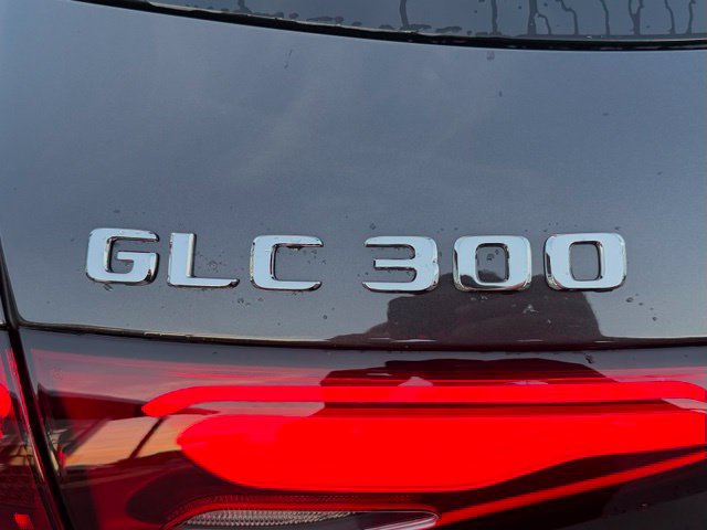 New 2027 Mercedes-Benz GLC 300 4MATIC image 9