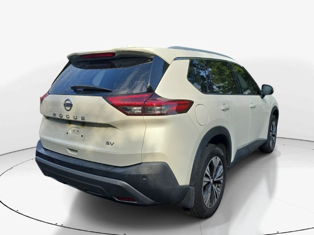 Used 2021 Nissan Rogue SV w/ Premium Package FWD image 6