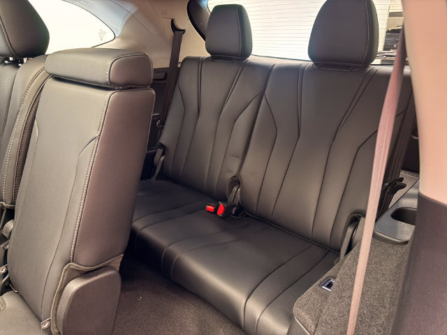 Certified 2023 Acura MDX w/ Technology Package AWD/4WD image 18