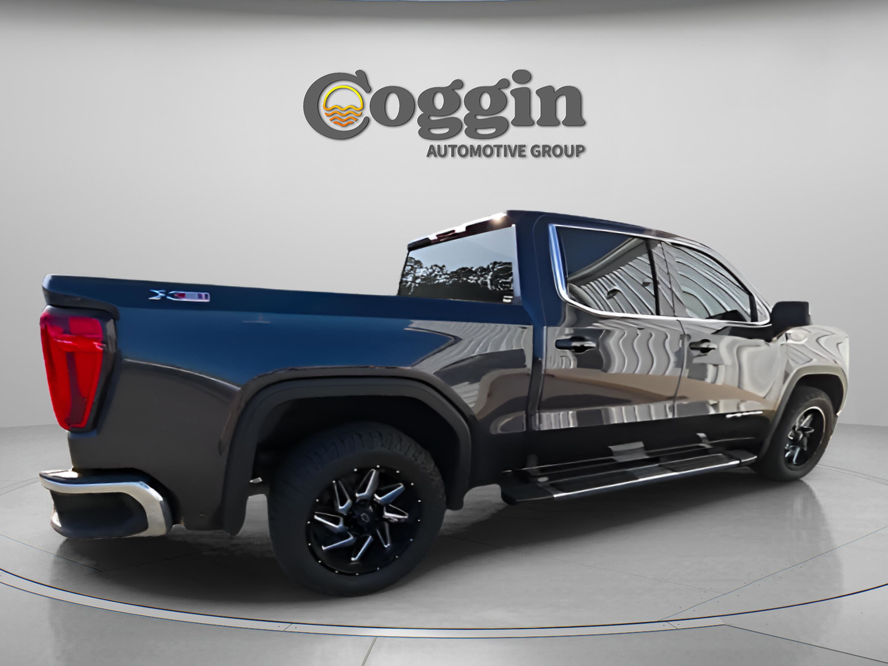 Used 2022 GMC Sierra 1500 SLE image 14