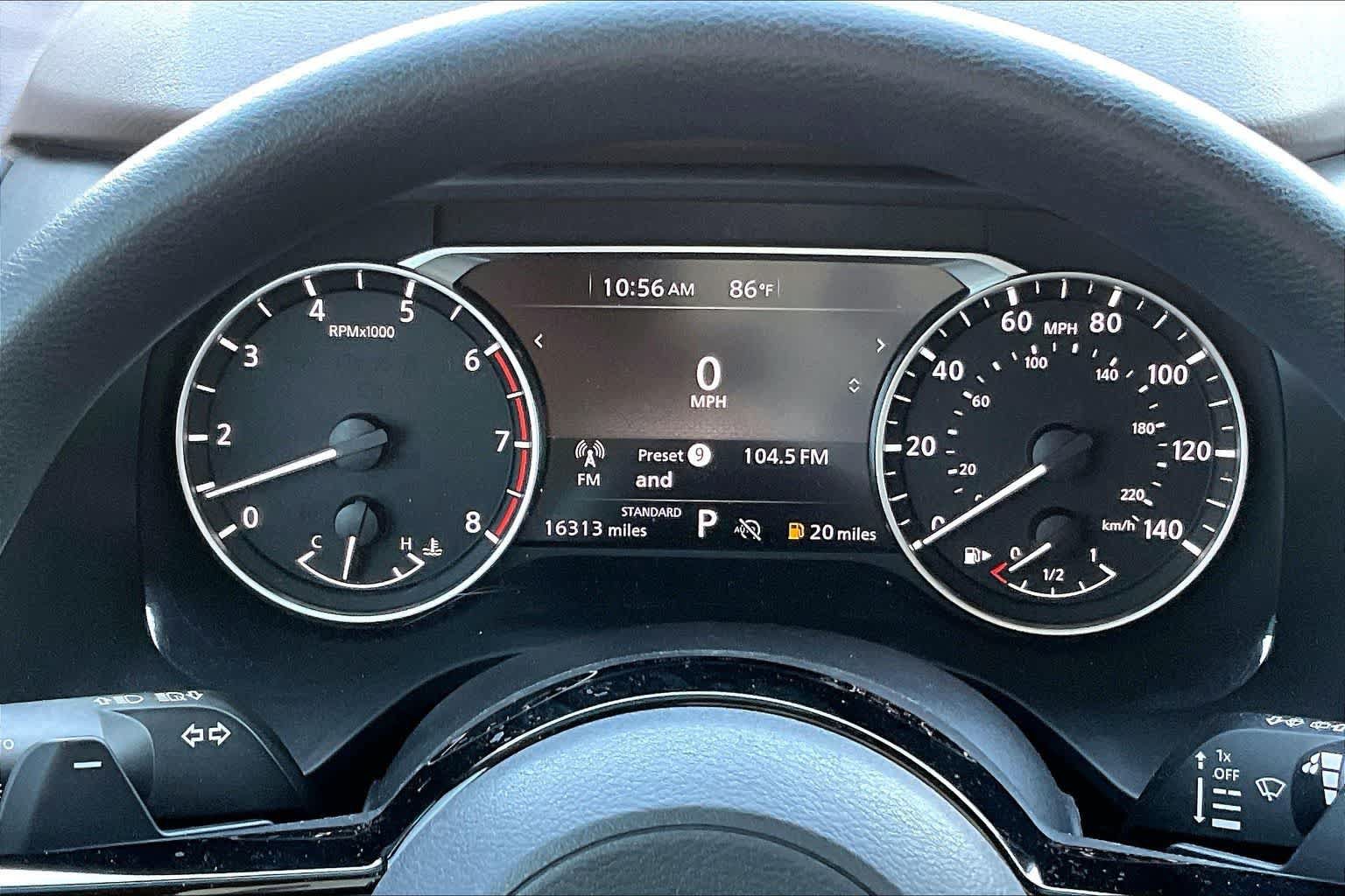 Used 2023 Nissan Rogue SV FWD image 16