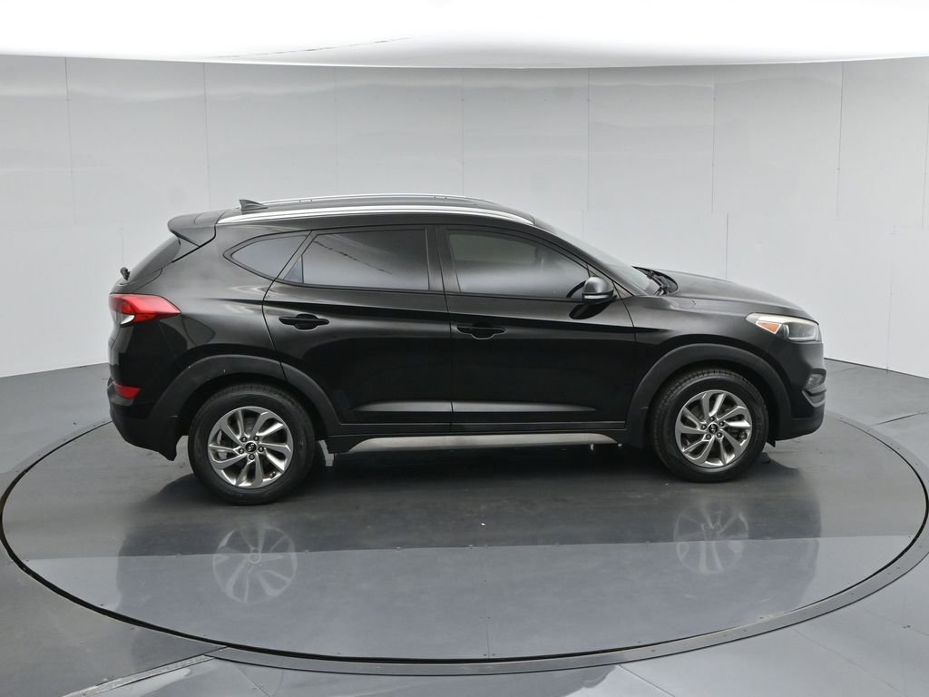 Used 2017 Hyundai Tucson SE Plus w/ Cargo Package FWD image 42