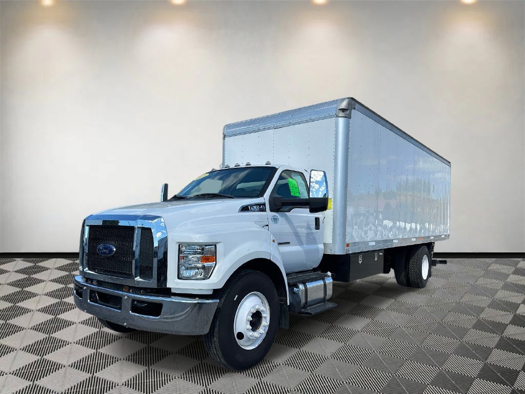 Used 2021 Ford F650 2WD Regular Cab Super Duty image 6