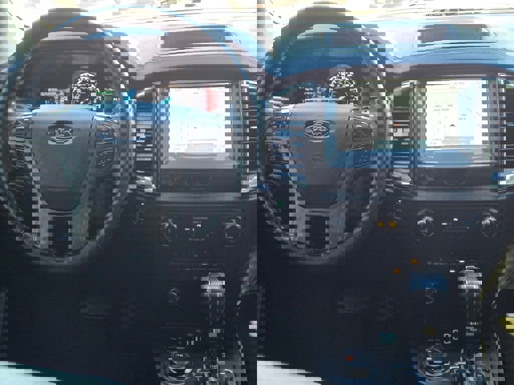 Used 2021 Ford Ranger Lariat w/ FX4 Off-Road Package image 12