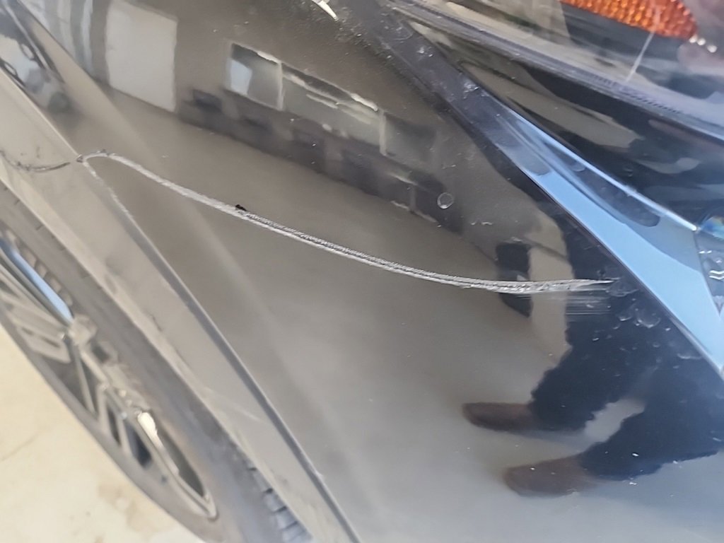 Used 2024 Chevrolet Trax ACTIV w/ Sunroof Package image 3